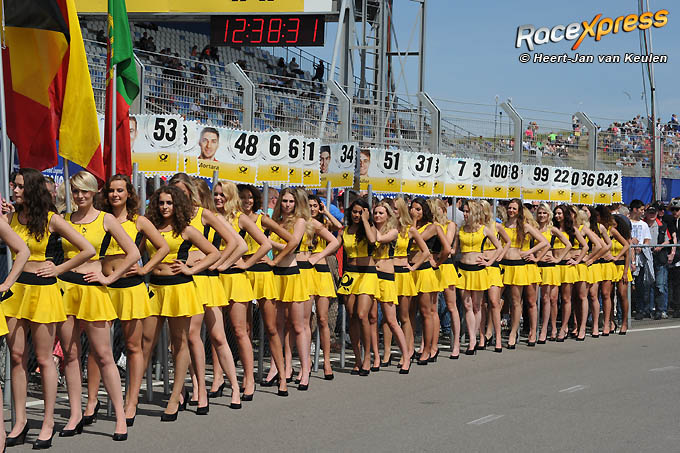 Grid Girls DTM Zandvoort RaceXpress